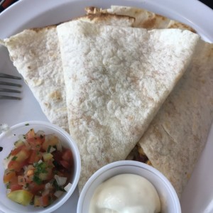 quedadillas de pollo en salsa Bbq