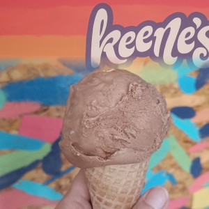 1 Scoop - No Es Ito Salaito (chocolate, trozos de toffee y caramelo salado). ?