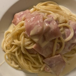 Pastas - Carbonara Clásica