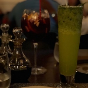 limonada + yerbabuena y sangria