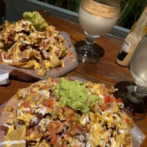 Nachos Mixtos y Horchata 
