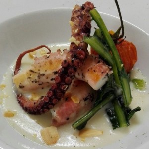 Pulpo al Grill @ Mar y Oro