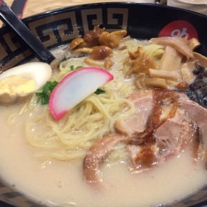 Karai Tonkotsu