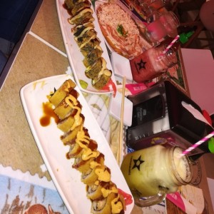 zensacion roll, jugo de manzana verde