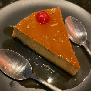 Flan de la Casa que esta mas bueno que los wue hay por alli