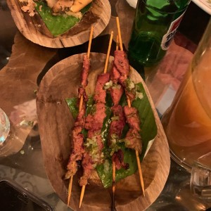 Carne en palito