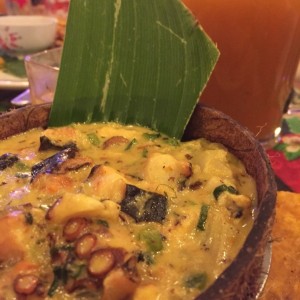 pulpo con coco