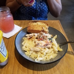 Pasta alfredo 