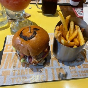 Bacon Cheedar Cheese Burger