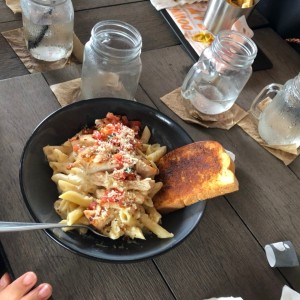 three cheese chicken pasta