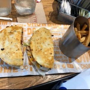Hamburguesa con tortilla