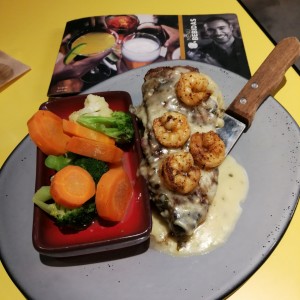 Shrimp'n Parmesan Sirloin