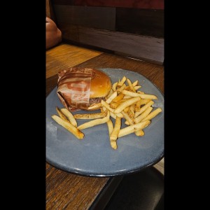 Handcrafted Burgers - Cheese Burger