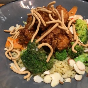 pollo a la naranja con arroz almendrado