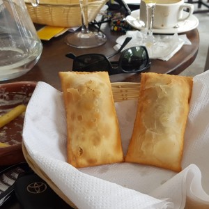 empanaditas de pollo