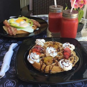 Iroman Waffle & Atelier Waffle