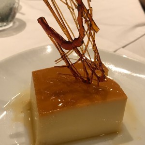 Flan de la casa