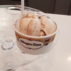 Caramelo, vainilla y brownie