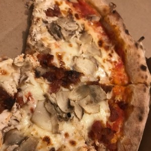 pizza barrio (sin pimentones)