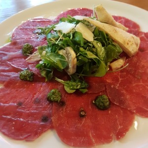 Carpaccio de res