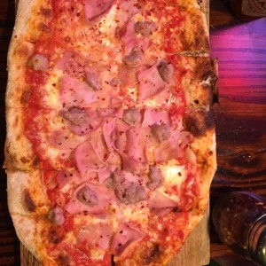 la Pizza no es redonda ?