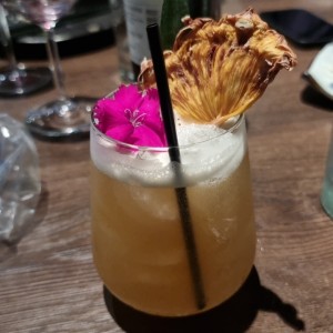 lady pineapple