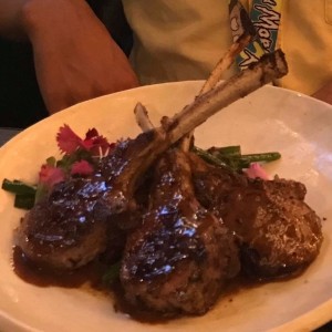Stir Lamb With Truffle Sauce