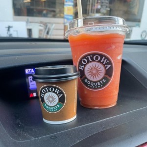 licuado papaya y cafe Expresso 