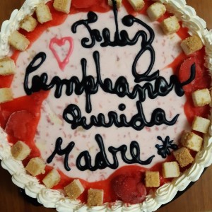 cake helado de cheesecake y fresa