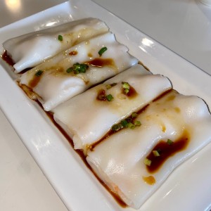 Chee cheung fun de camarones