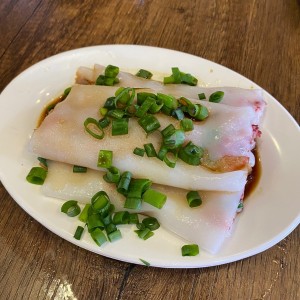 Chow fun de cerdo