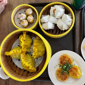 Ham Pao, Siu Mai, Yi Chi Kao, Tortilla de Maiz