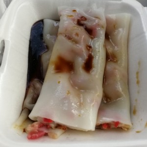 Cheong fun de puerco asado