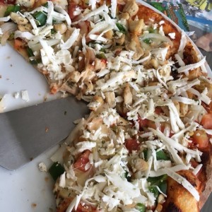 pizza de pollo clasica