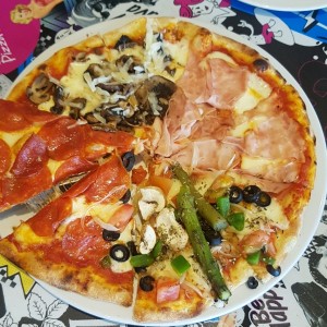 Pizza variada