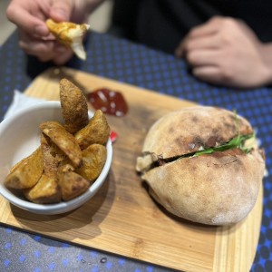 Wrapped Burger - Roquefort Trufada