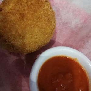 arancini de Mac and cheese