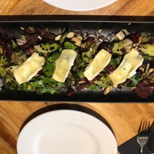 ensalada pere e brie