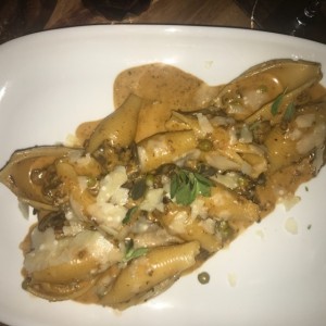 conchiglionni alla pastora