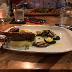 cordero con verduras