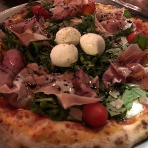 Una de las deliciosas pizzas...!!!
