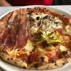 pizza caprichosa