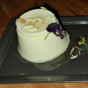 Panna Cotta al Miele di Tartufo