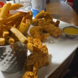 Fridays Favorites - CRISPY CHICKEN FINGERS