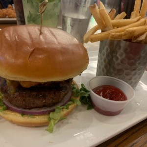 beacon cheeseburger