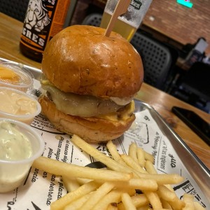 New Burgers - La Antigua