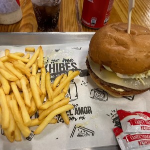 Premium Burgers - La Mayor