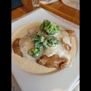 Pollo,Brocoli y Queso