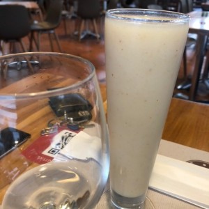 Jugo de lichis y guanabana
