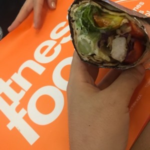wrap de pollo mostaza